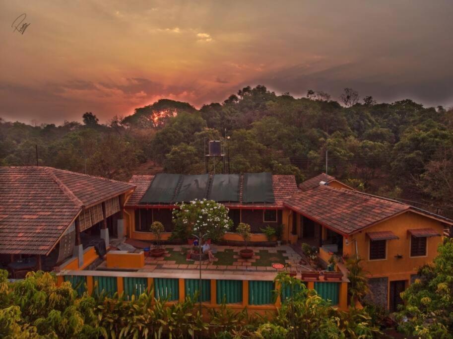Sohana Eco Retreat Farmhouse - Karjat Chinchavli Extérieur photo